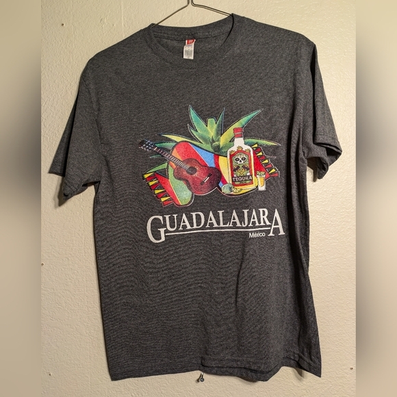 jalisco Gray Graphic T-Shirt Size M - Picture 1 of 7